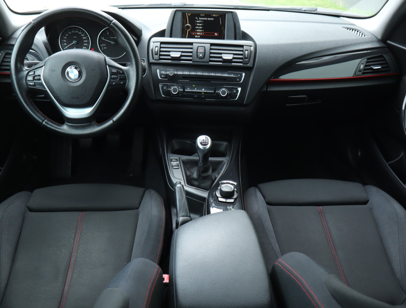BMW 1, 2013
