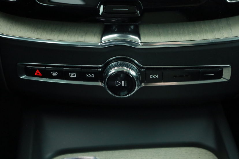 Volvo XC60, 2021