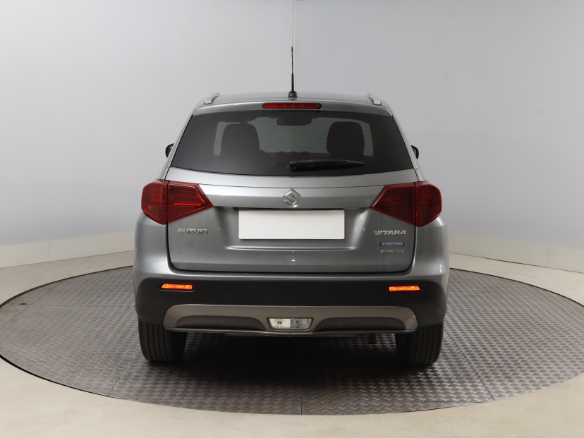 Suzuki Vitara, 2020