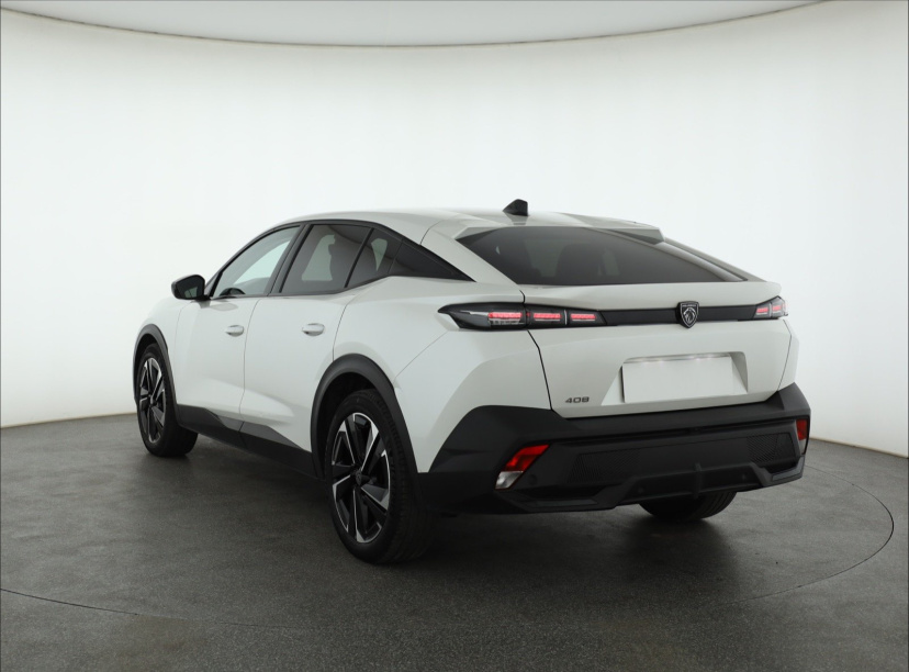 Peugeot 408, 2023