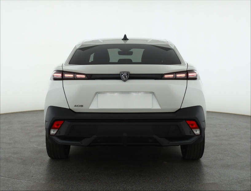 Peugeot 408, 2023