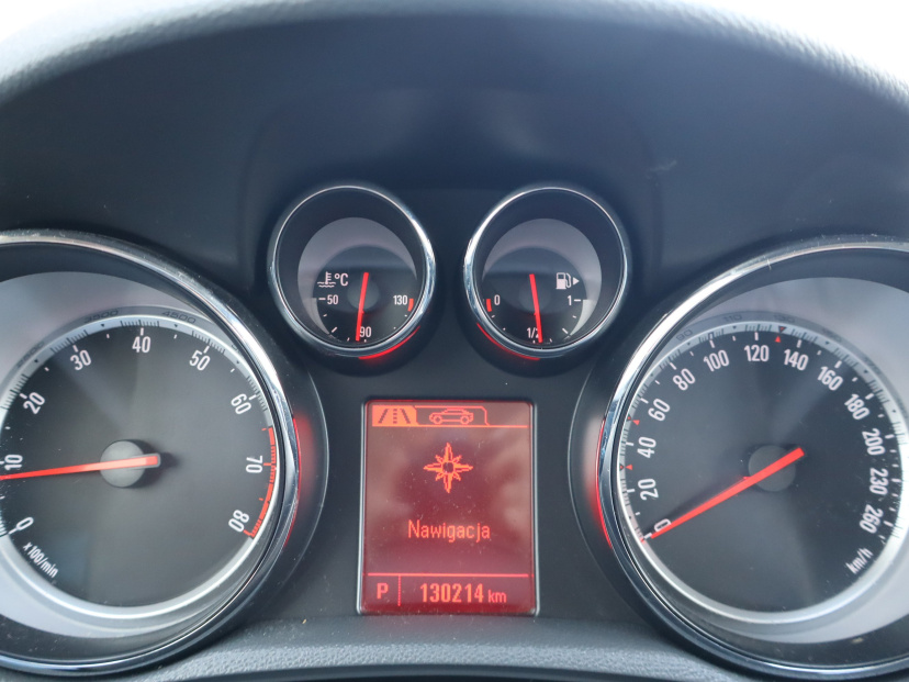 Opel Mokka, 2015