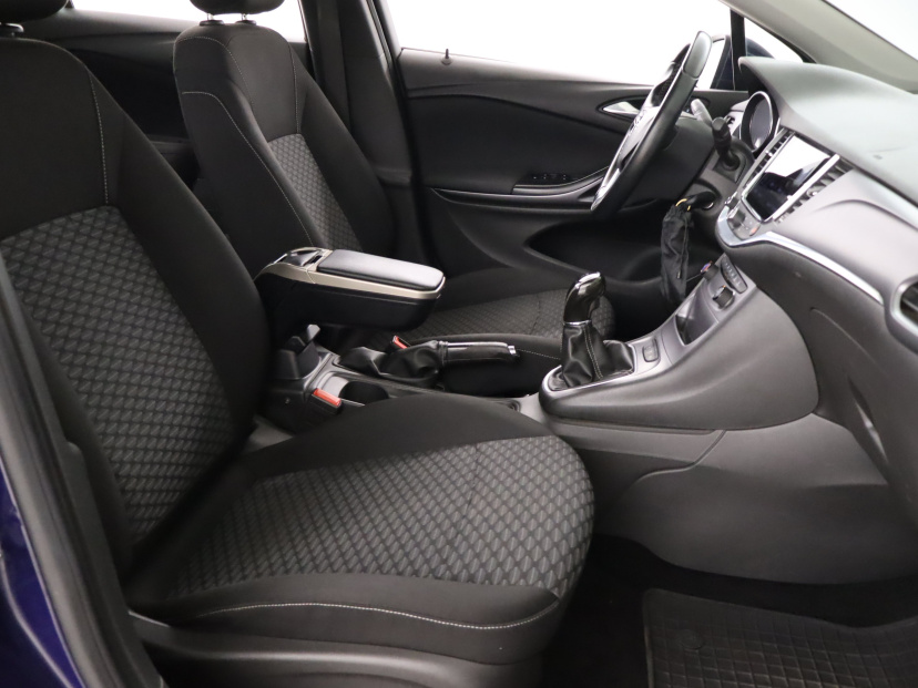 Opel Astra, 2016