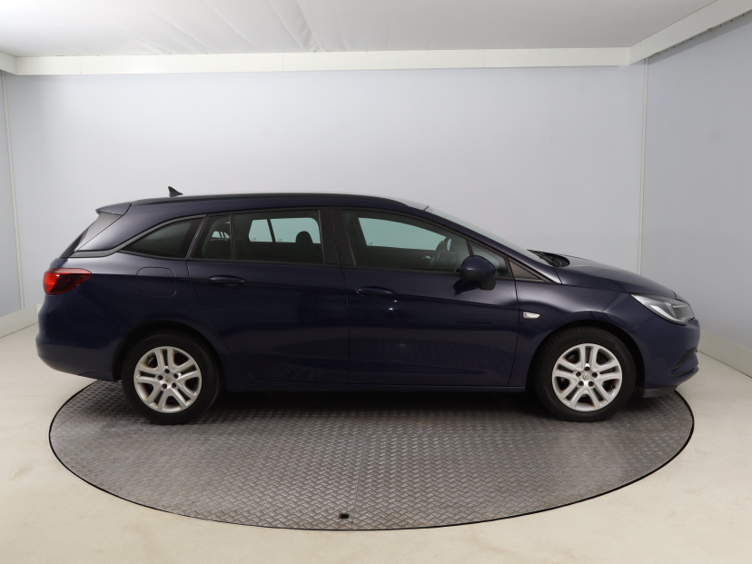 Opel Astra, 2016
