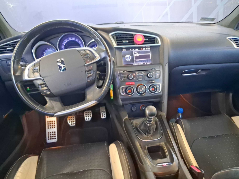 Citroen DS4, 2011