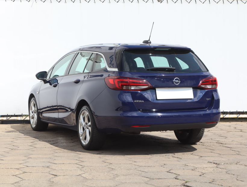 Opel Astra, 2017