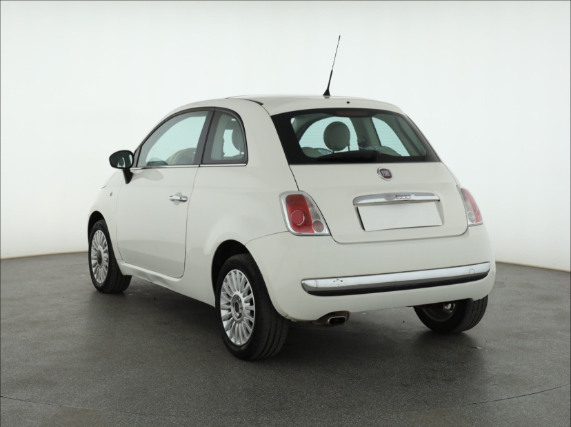 Fiat 500, 2011