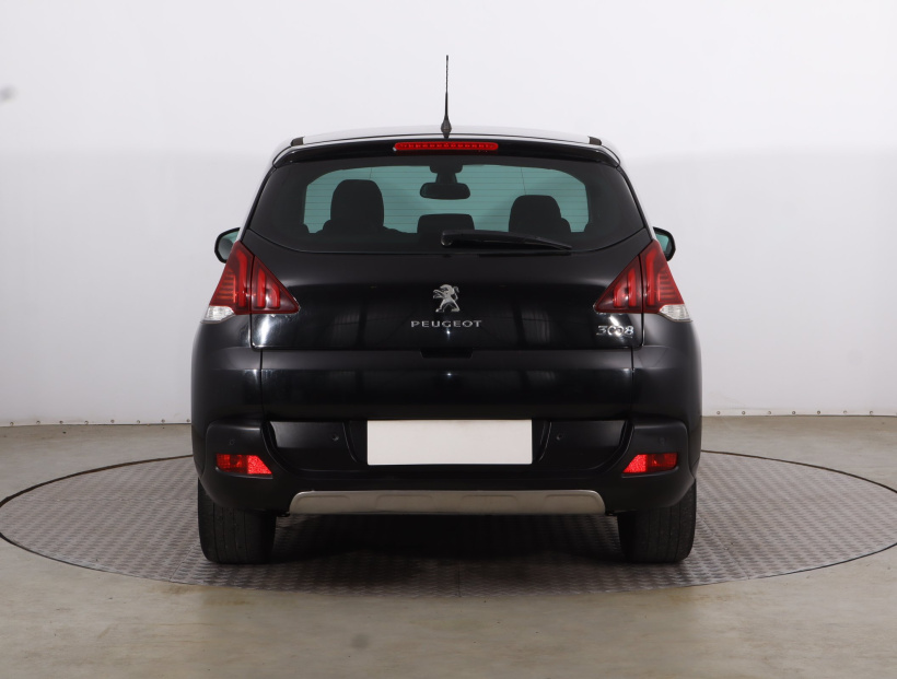 Peugeot 3008, 2015