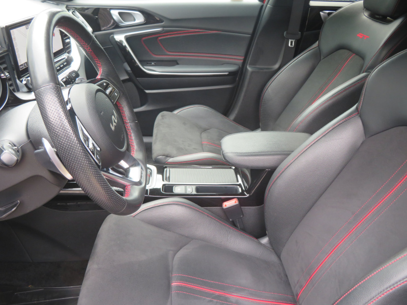 Kia ProCeed, 2023