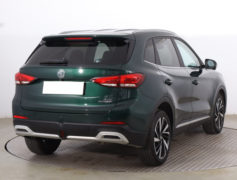 MG ZS SUV, 2025