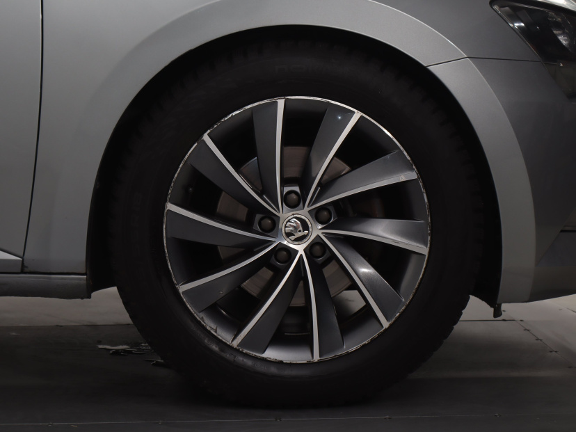 Škoda Superb, 2015