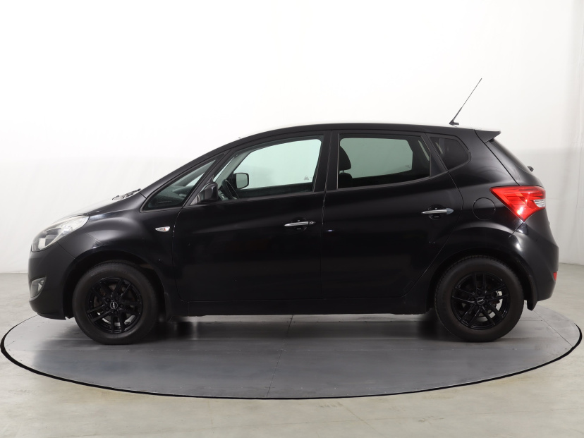 Hyundai ix20, 2011