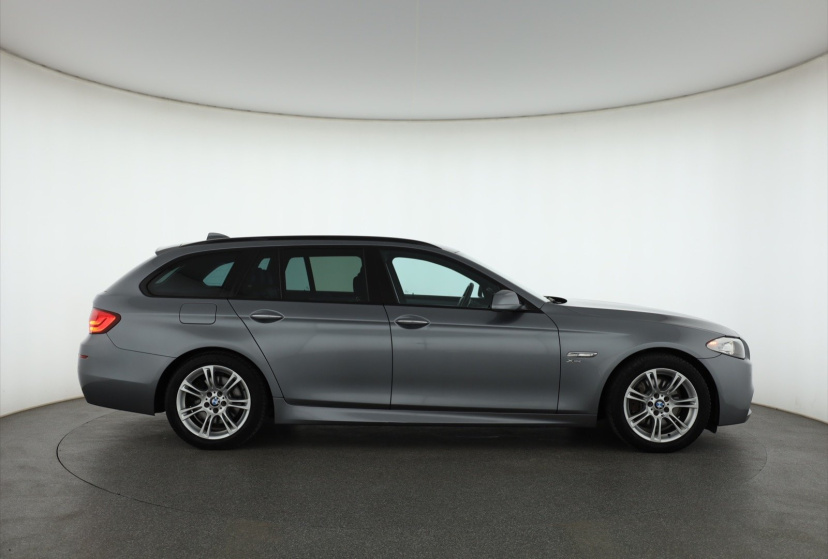 BMW 5, 2012
