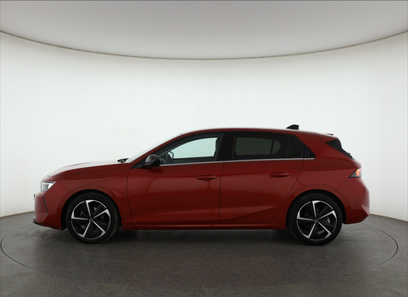 Opel Astra, 2023