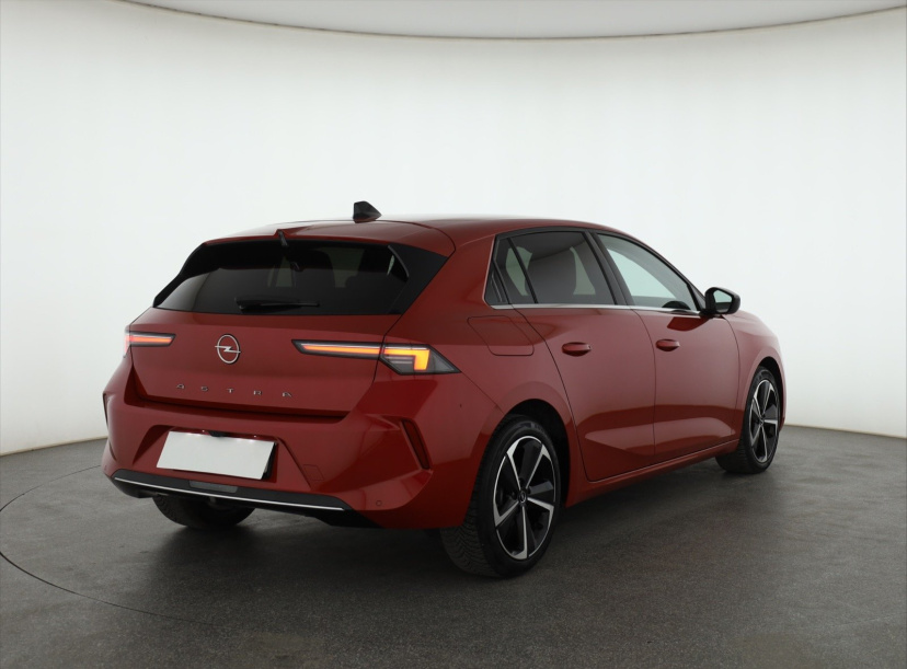 Opel Astra, 2023
