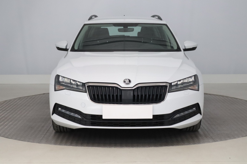 Škoda Superb, 2021