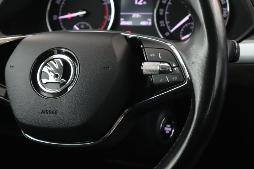 Škoda Superb, 2021