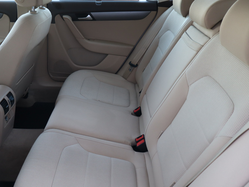 Volkswagen Passat, 2014