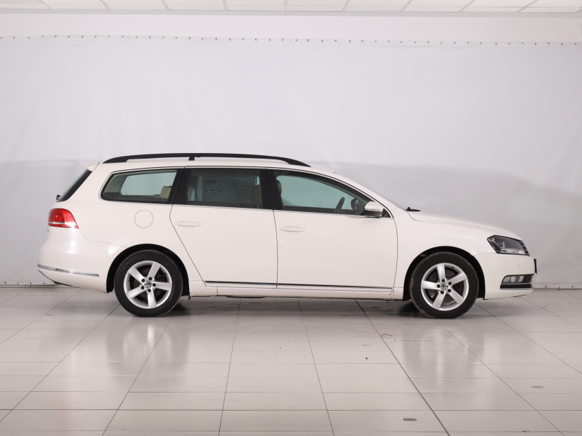 Volkswagen Passat, 2014