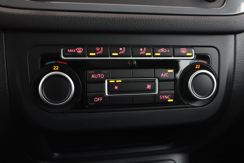 Volkswagen Tiguan, 2014