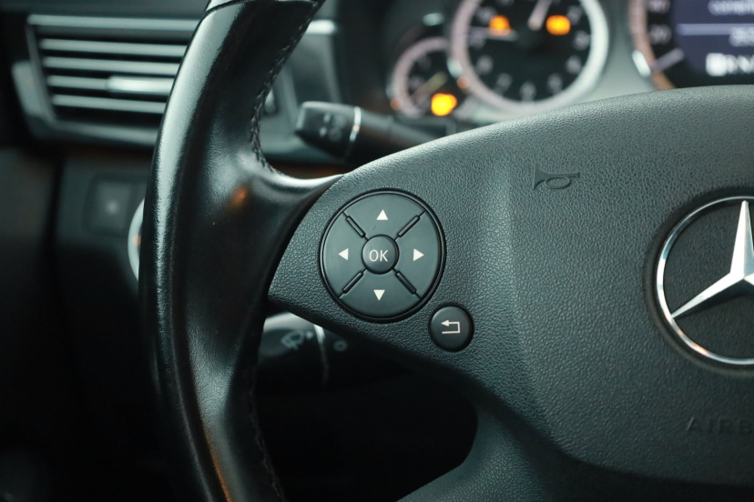 Mercedes-Benz E, 2010