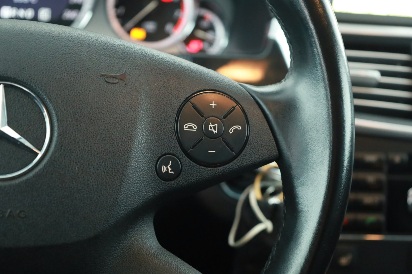 Mercedes-Benz E, 2010