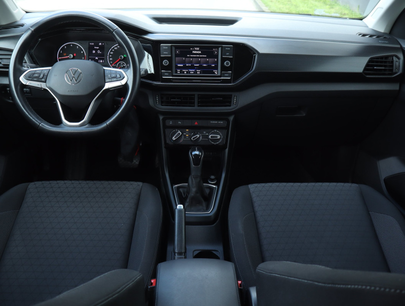 Volkswagen T-Cross, 2021
