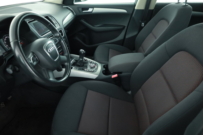 Audi Q5, 2010