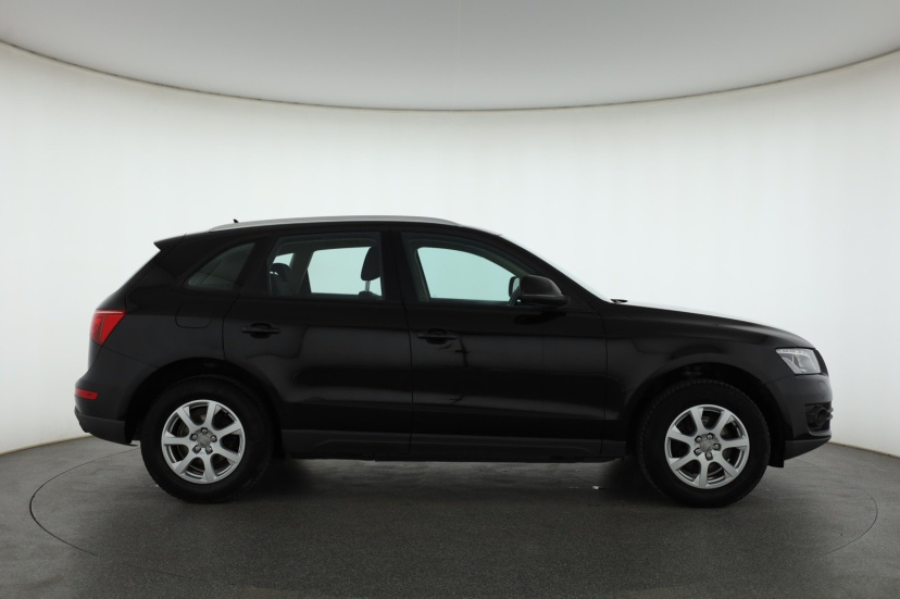 Audi Q5, 2010