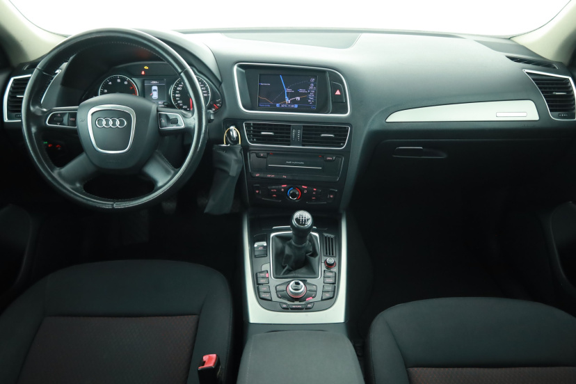 Audi Q5, 2010