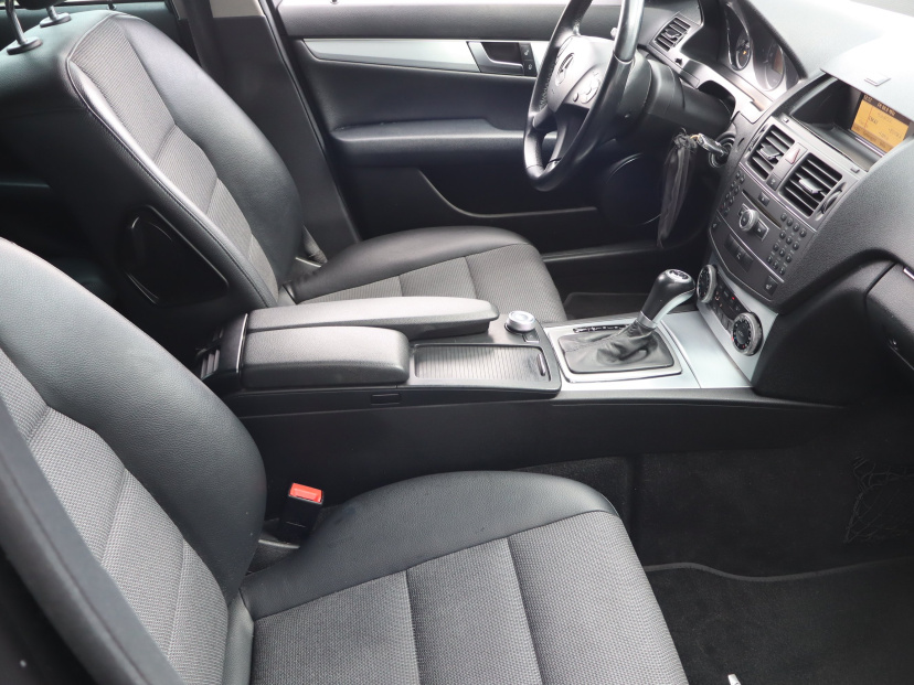 Mercedes-Benz C, 2009