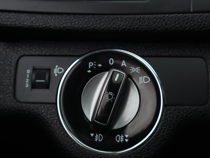 Mercedes-Benz C, 2009