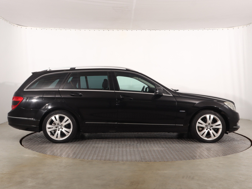 Mercedes-Benz C, 2009