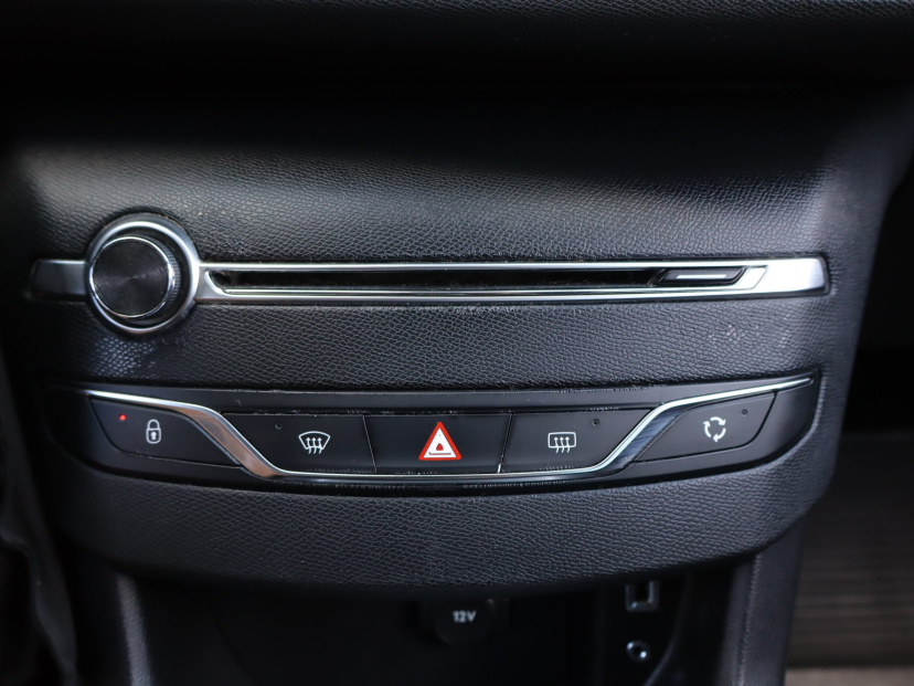 Peugeot 308, 2014