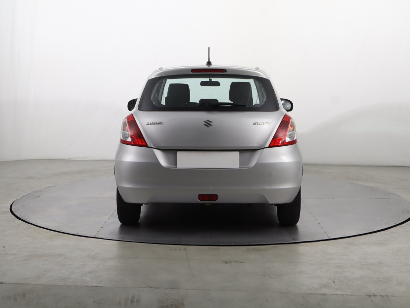 Suzuki Swift, 2015