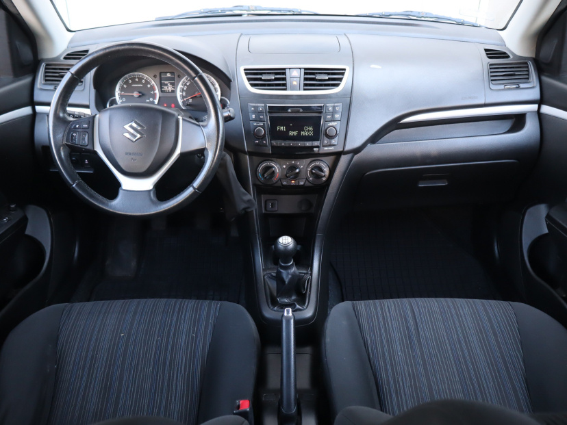 Suzuki Swift, 2015