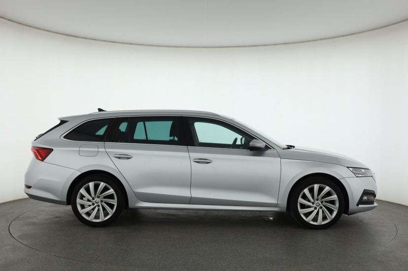 Škoda Octavia, 2022