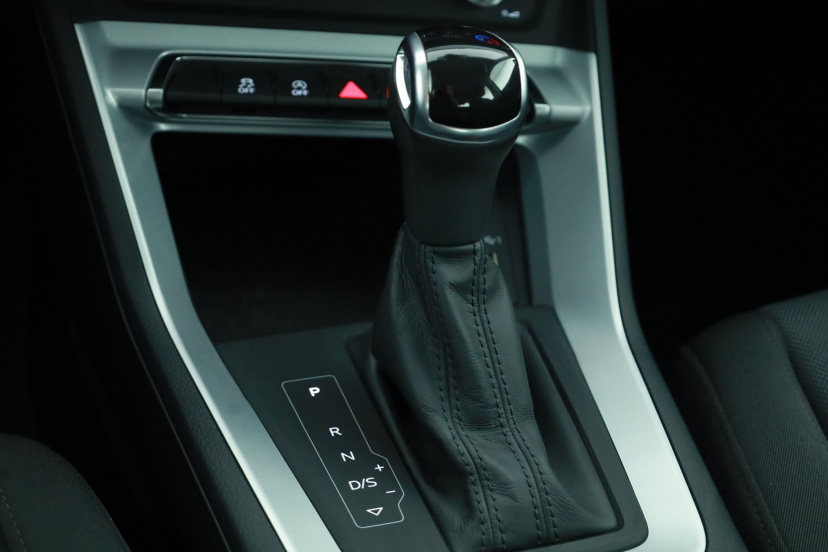 Audi Q3, 2021