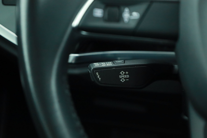 Audi Q3, 2021
