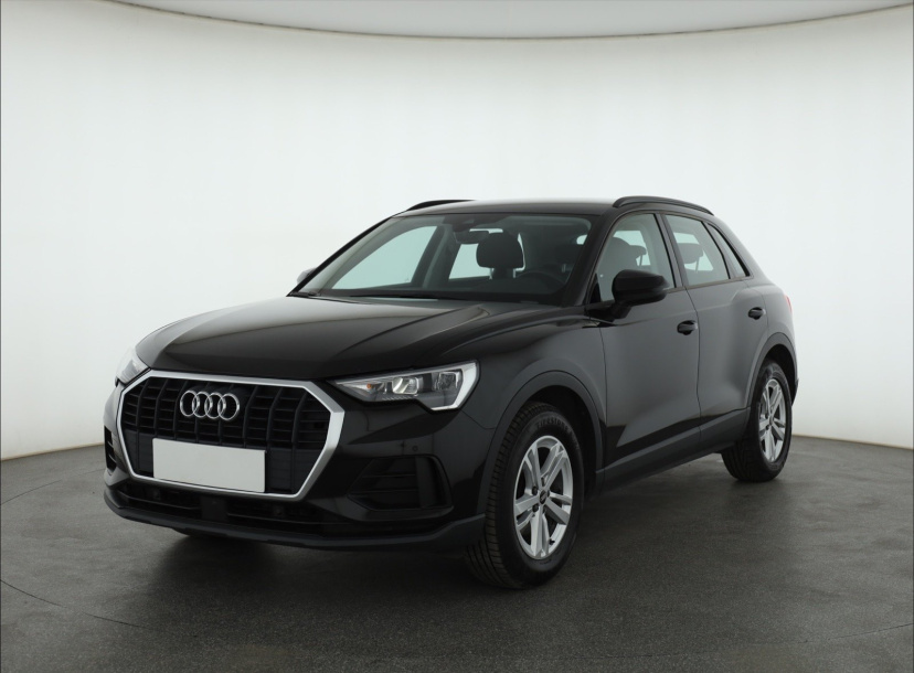 Audi Q3, 2021