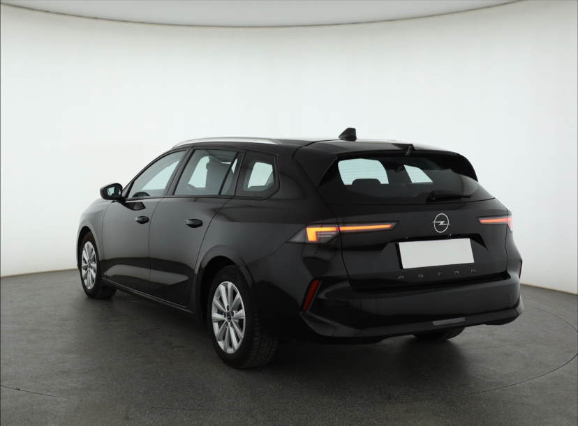 Opel Astra, 2023