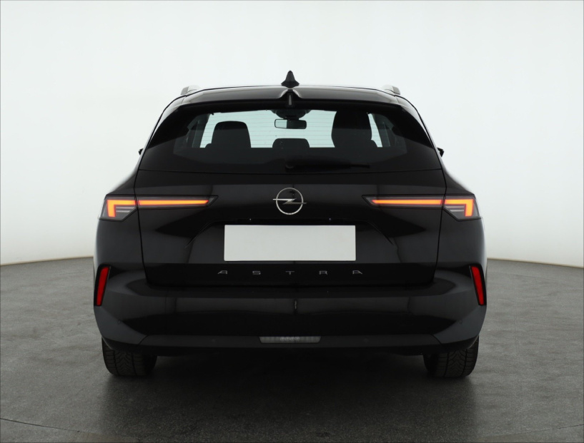 Opel Astra, 2023