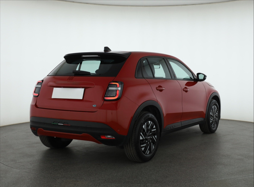 Fiat 600e, 2023