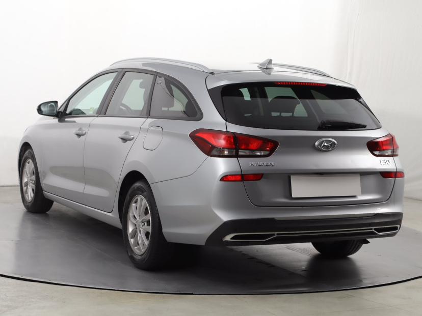 Hyundai i30, 2023