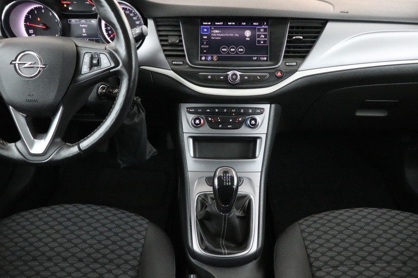 Opel Astra, 2021