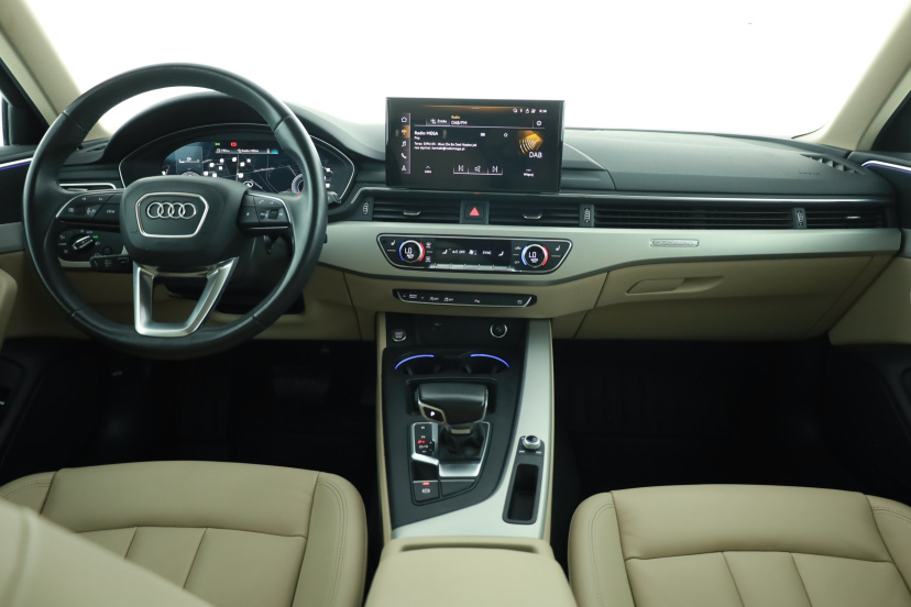 Audi A4, 2022