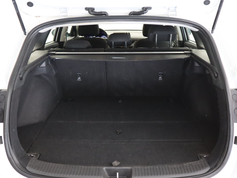 Hyundai i30, 2022