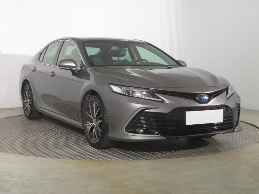 Toyota Camry, 2021