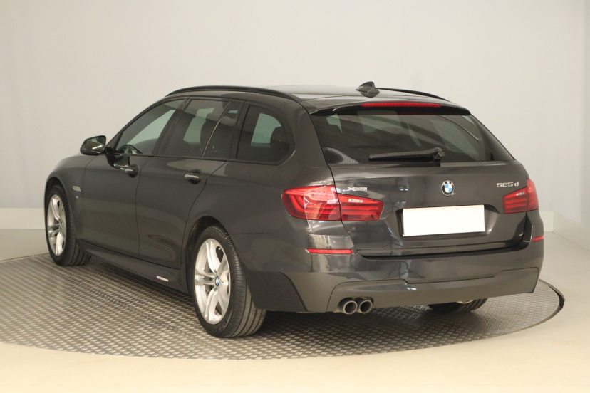 BMW 5, 2014