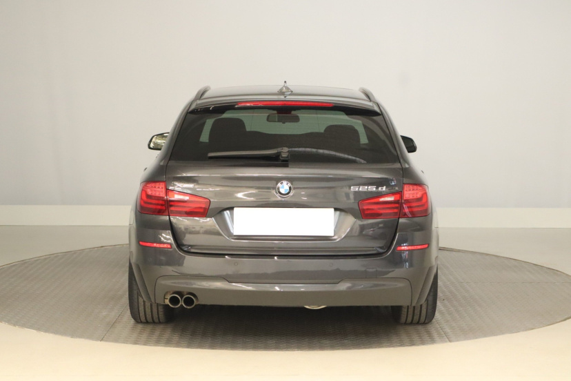 BMW 5, 2014
